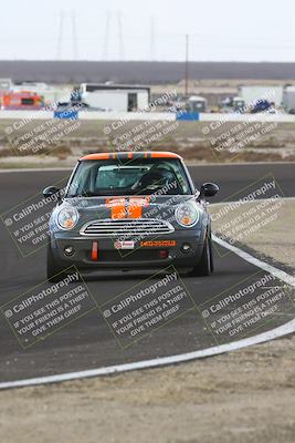 media/Jan-25-2025-CalClub SCCA (Sat) [[03c98a249e]]/Race 5/